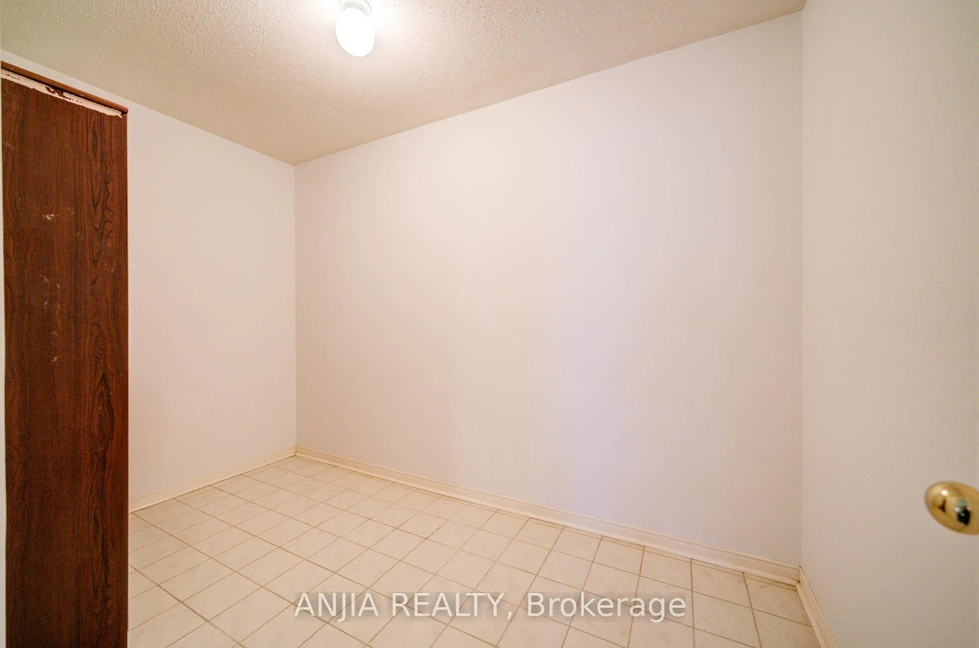Photo 47 of 91 Crawford Street, Markham, Berczy — HOMEH
