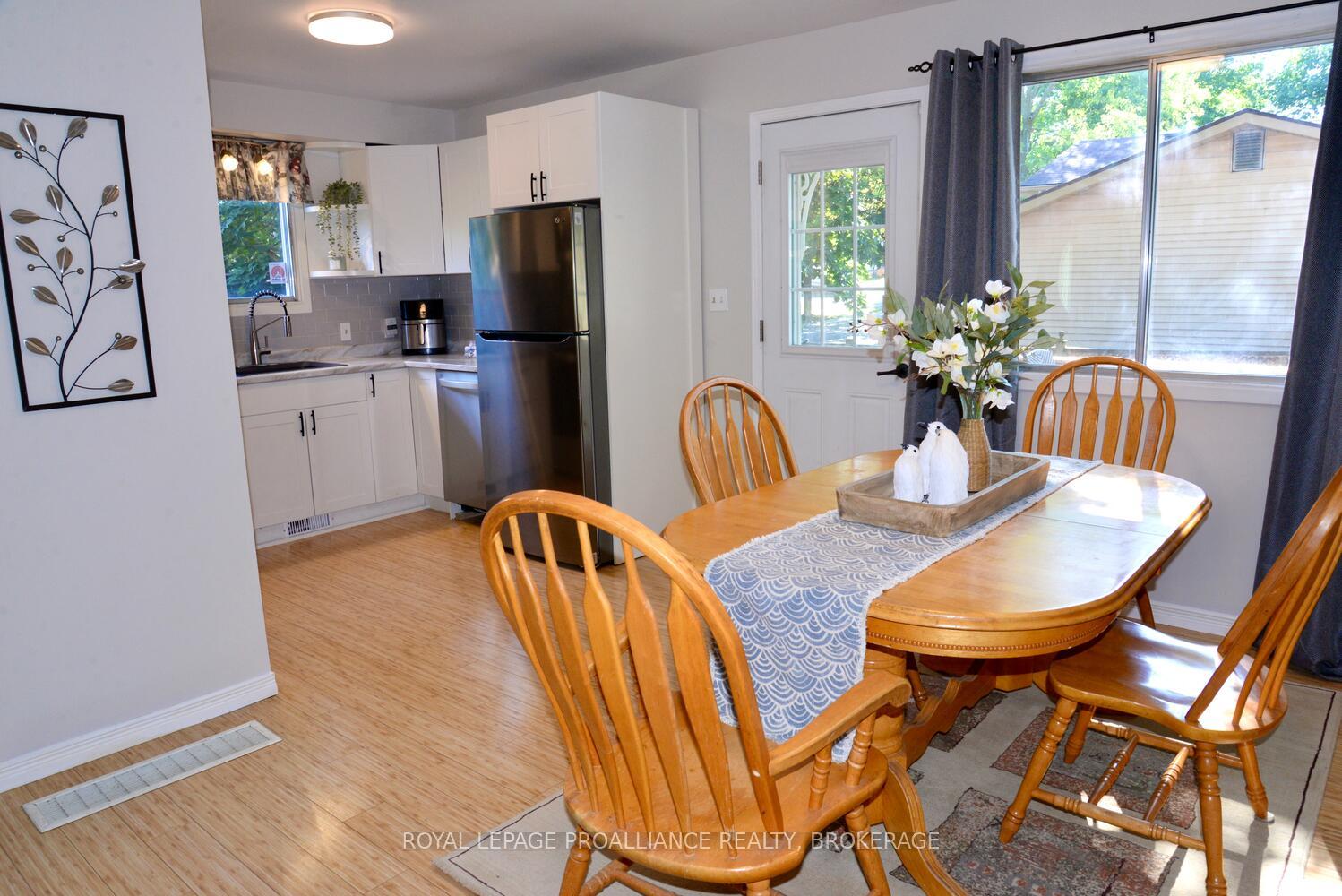 Photo 9 of 2 Guthrie Drive, Kingston, Rideau — HOMEH