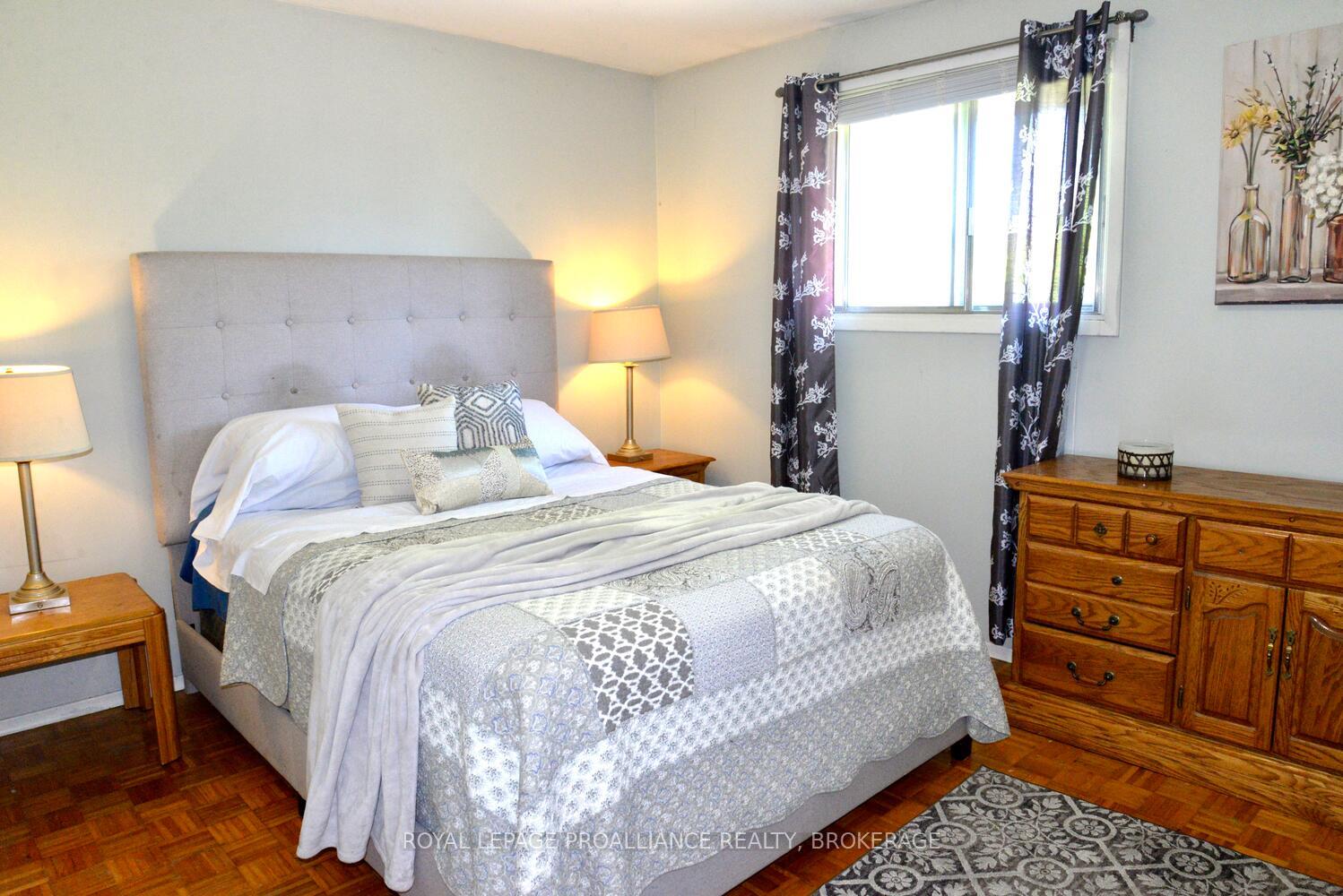 Photo 18 of 2 Guthrie Drive, Kingston, Rideau — HOMEH