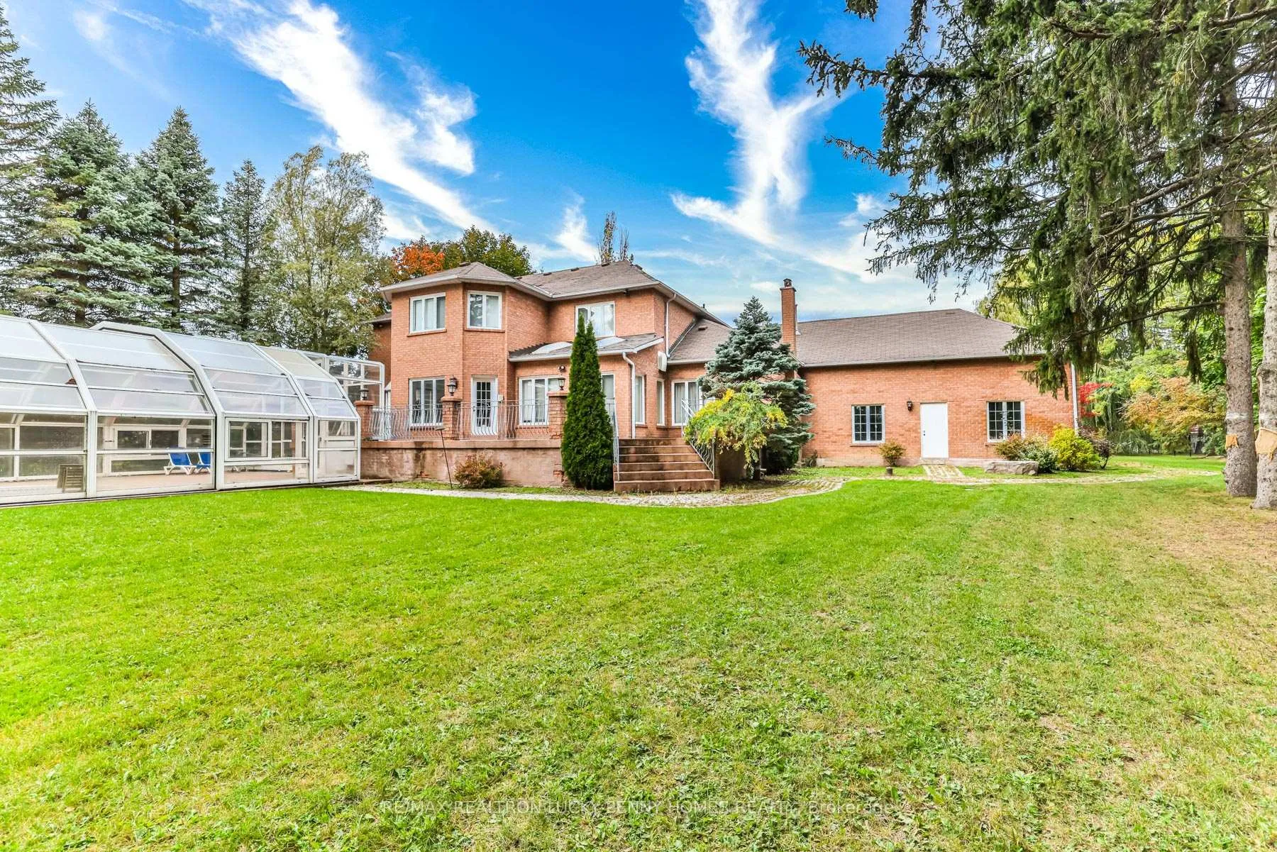 Photo 17 of 9 Personna Boulevard, Markham, Devil's Elbow — HOMEH