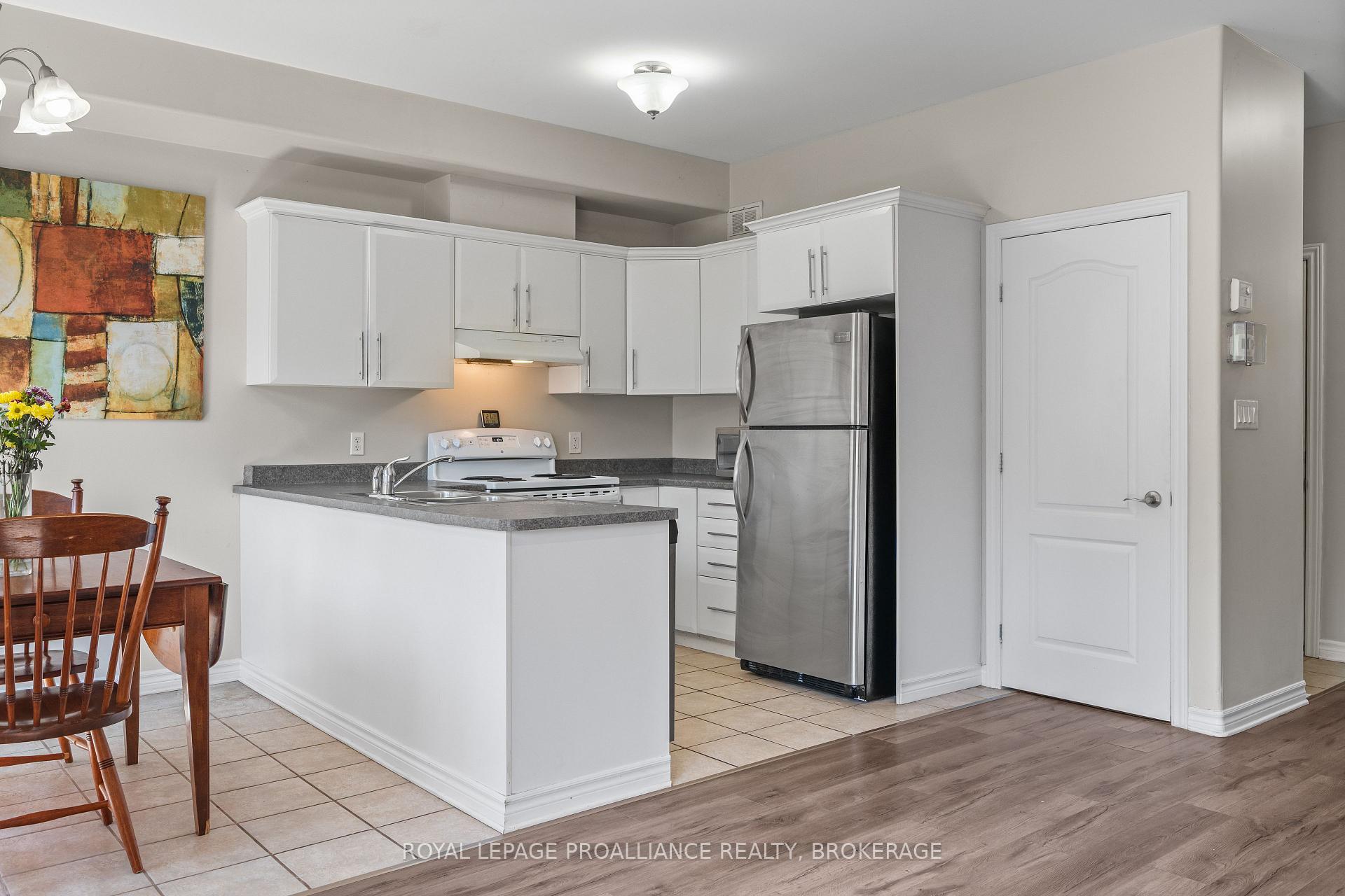 Photo 11 of 908 Swanfield Street, Kingston, East Gardiners Rd — HOMEH
