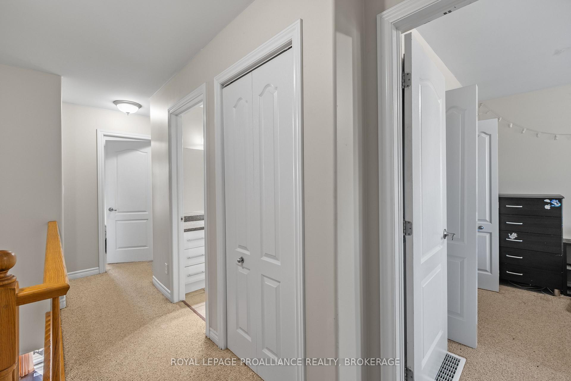 Photo 13 of 908 Swanfield Street, Kingston, East Gardiners Rd — HOMEH