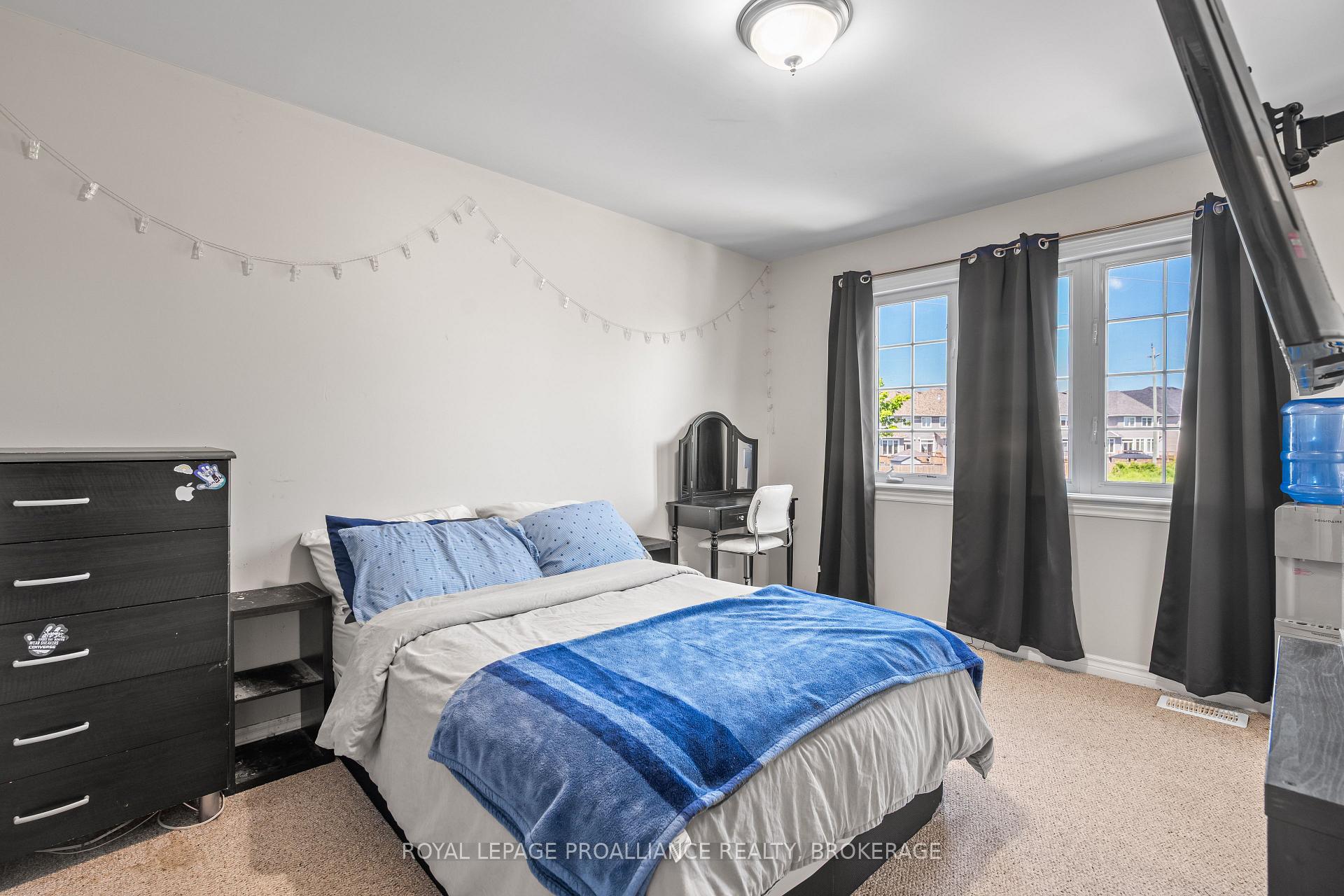 Photo 15 of 908 Swanfield Street, Kingston, East Gardiners Rd — HOMEH