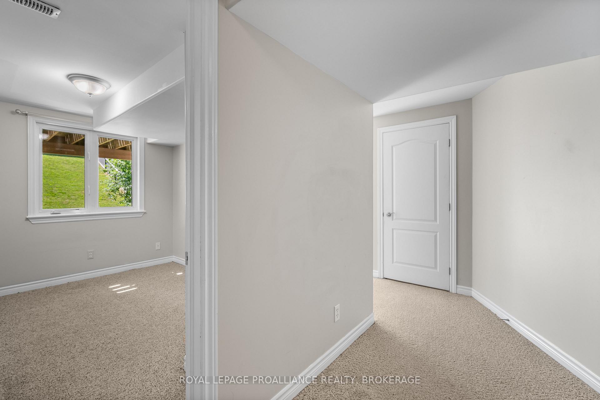 Photo 23 of 908 Swanfield Street, Kingston, East Gardiners Rd — HOMEH