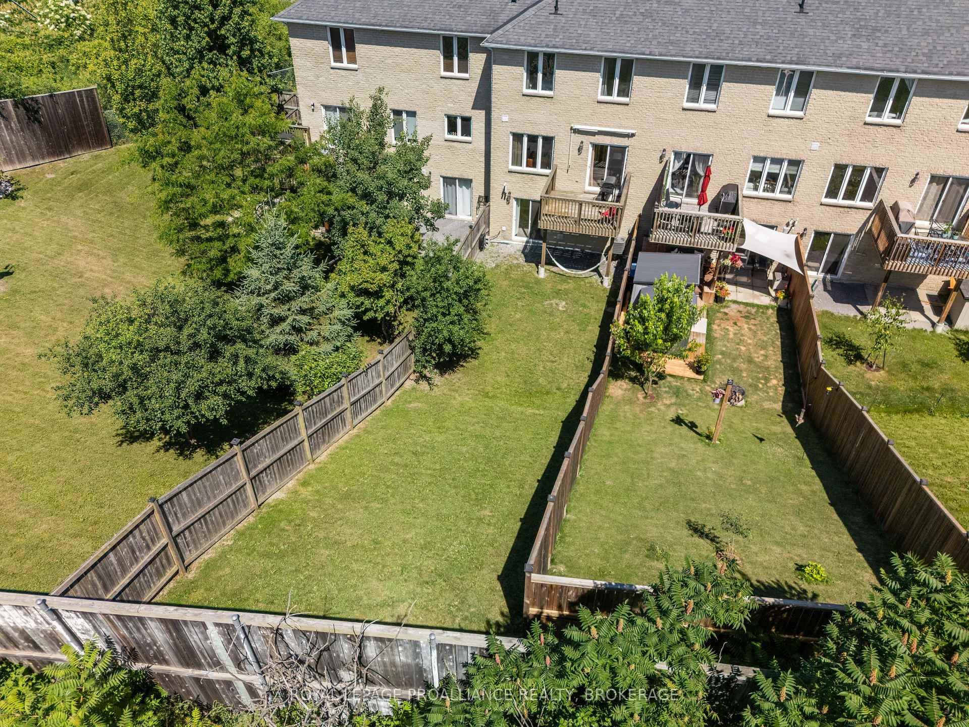 Photo 35 of 908 Swanfield Street, Kingston, East Gardiners Rd — HOMEH