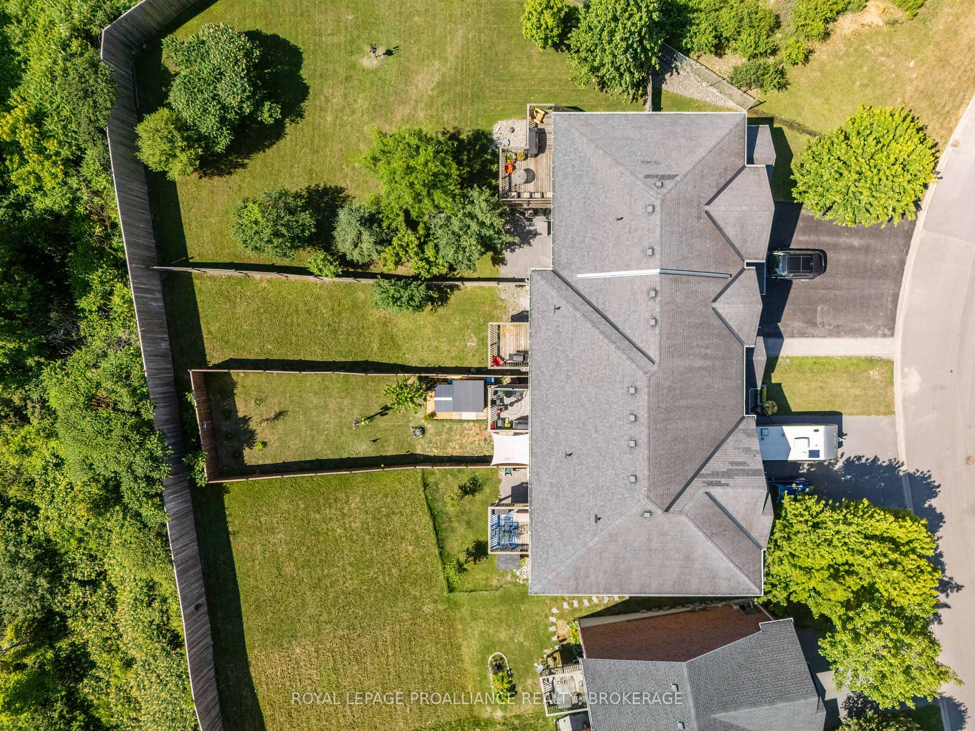Photo 36 of 908 Swanfield Street, Kingston, East Gardiners Rd — HOMEH