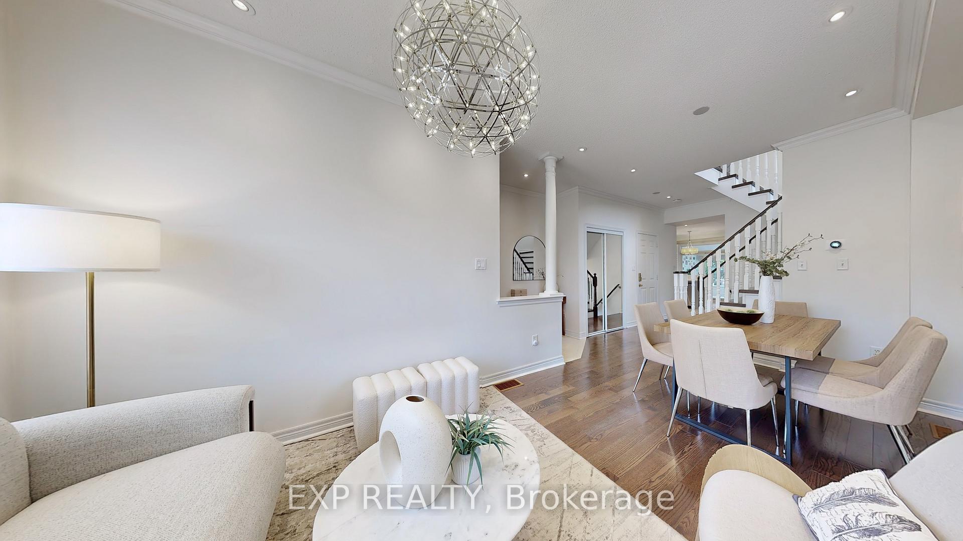 Photo 5 of 23 Harry Swingler Drive, Markham, Victoria Manor-Jennings Gate — HOMEH