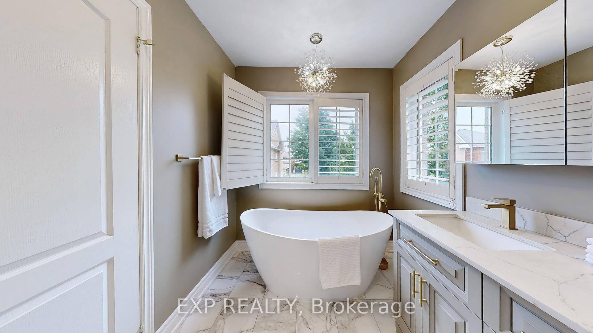 Photo 26 of 23 Harry Swingler Drive, Markham, Victoria Manor-Jennings Gate — HOMEH