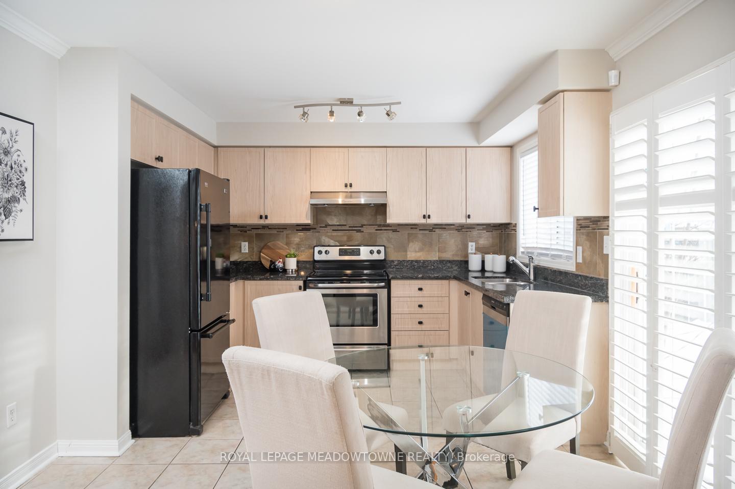 Photo 12 of 488 Trudeau Drive, Milton, Clarke — HOMEH
