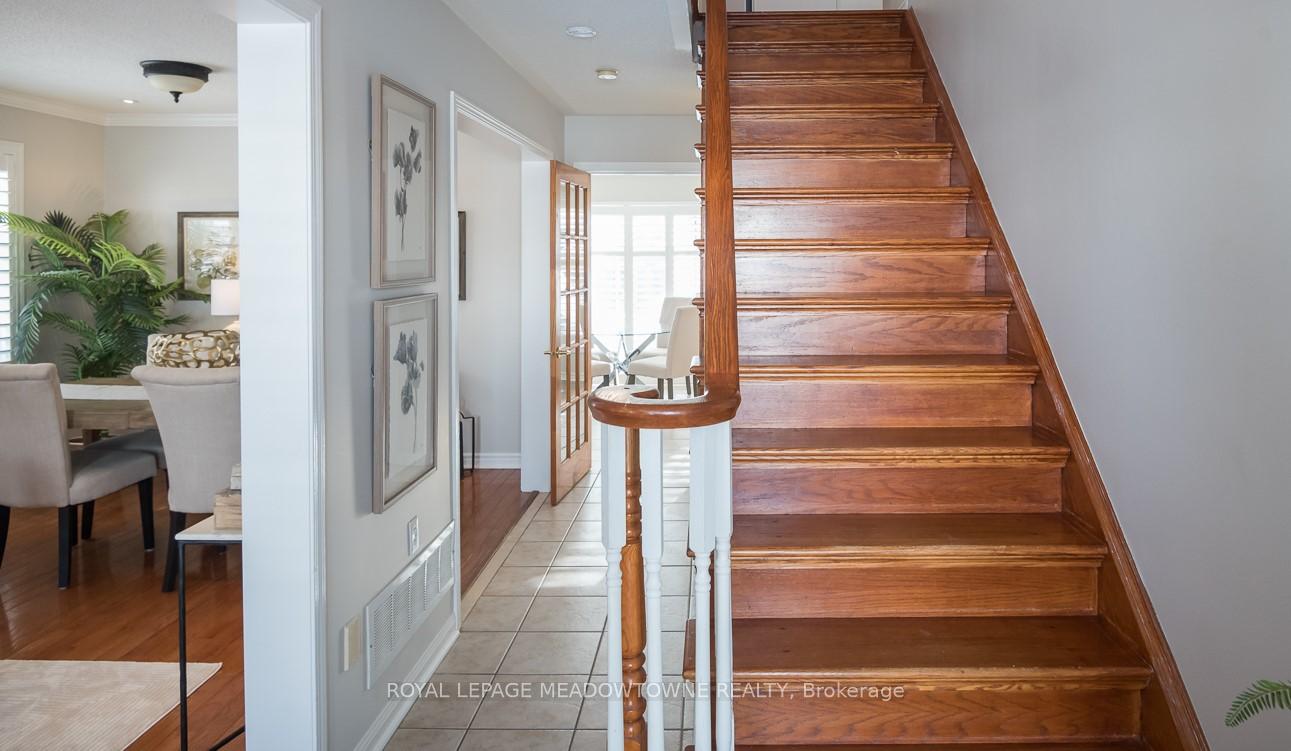 Photo 8 of 488 Trudeau Drive, Milton, Clarke — HOMEH