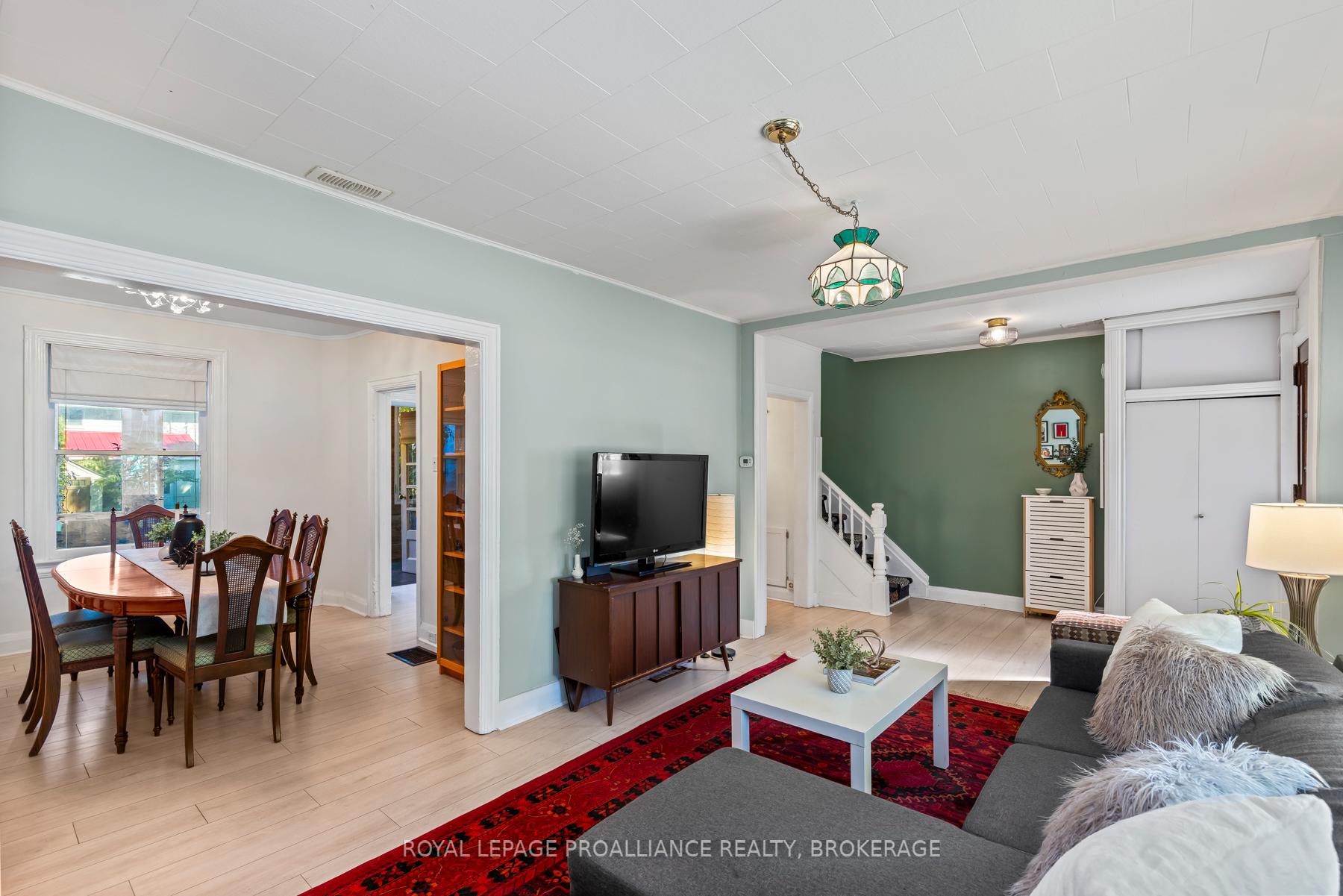 Photo 9 of 107 Stephen Street, Kingston, East of Sir John A. Blvd — HOMEH
