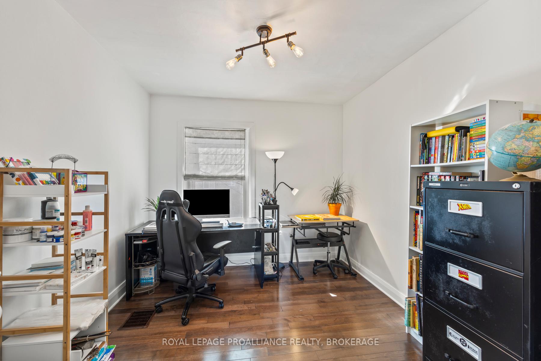 Photo 27 of 107 Stephen Street, Kingston, East of Sir John A. Blvd — HOMEH