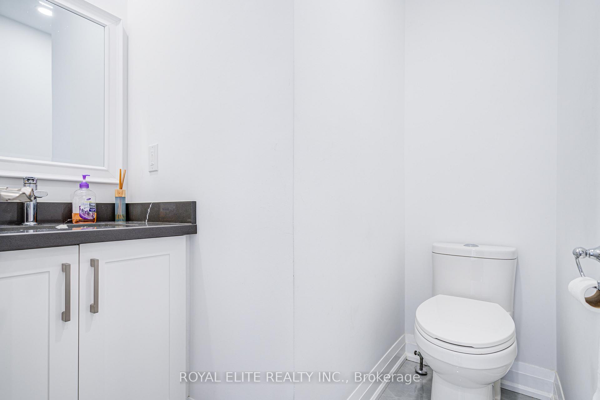 Photo 5 of 88 Snowdon Circle, Markham, Markville — HOMEH