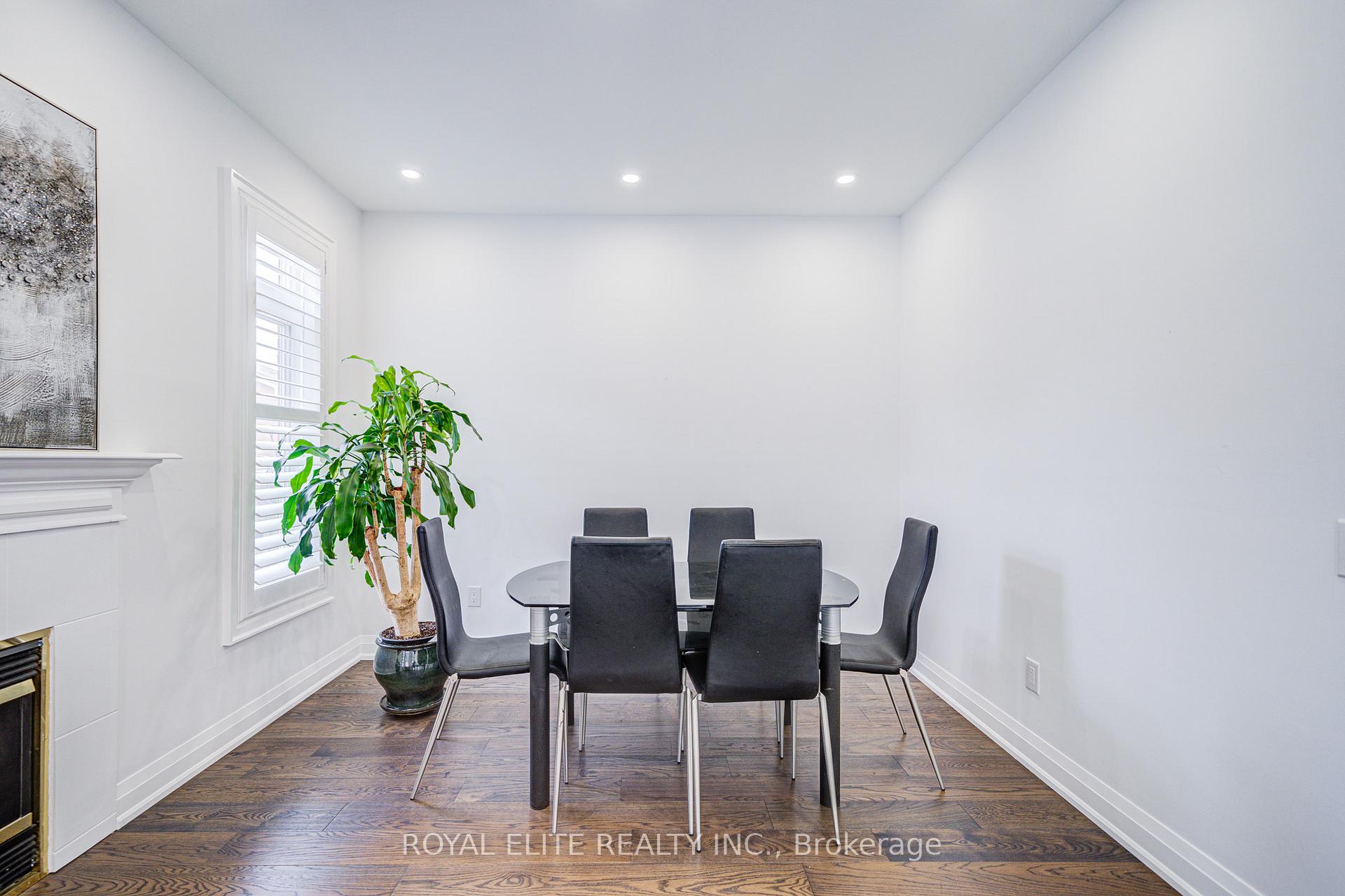 Photo 17 of 88 Snowdon Circle, Markham, Markville — HOMEH