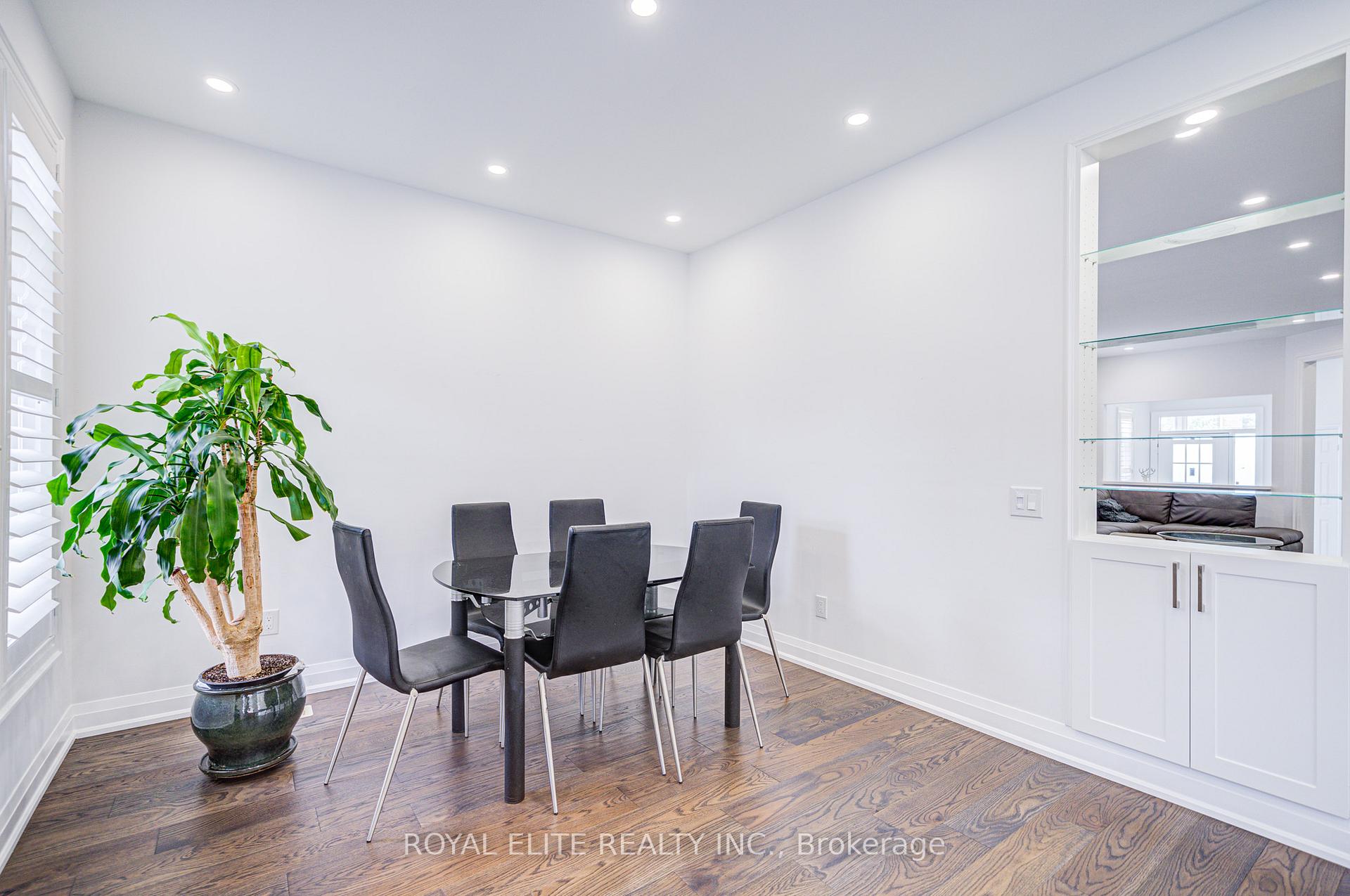 Photo 18 of 88 Snowdon Circle, Markham, Markville — HOMEH