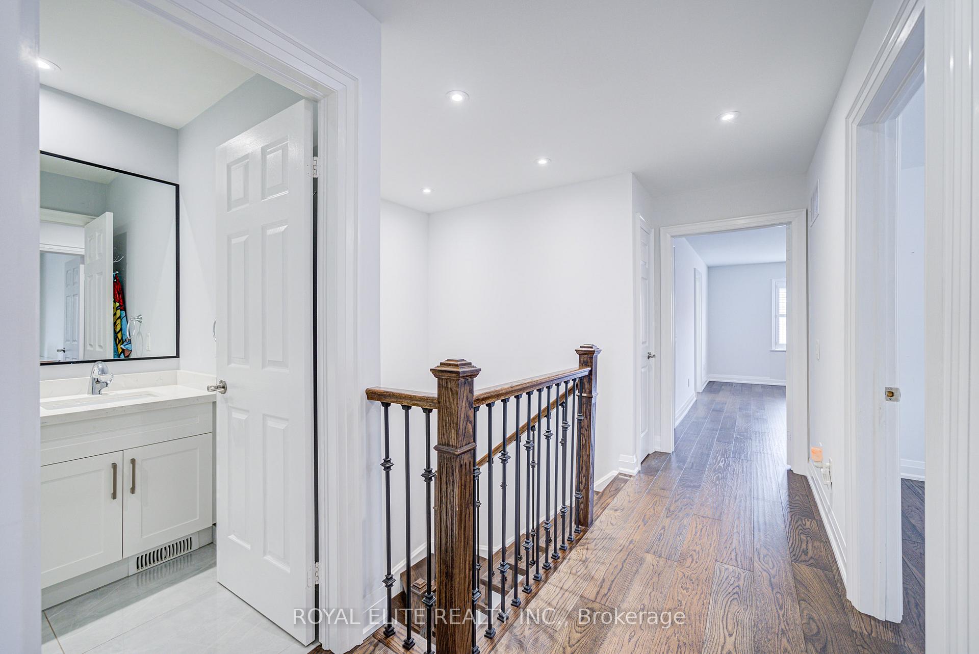 Photo 20 of 88 Snowdon Circle, Markham, Markville — HOMEH
