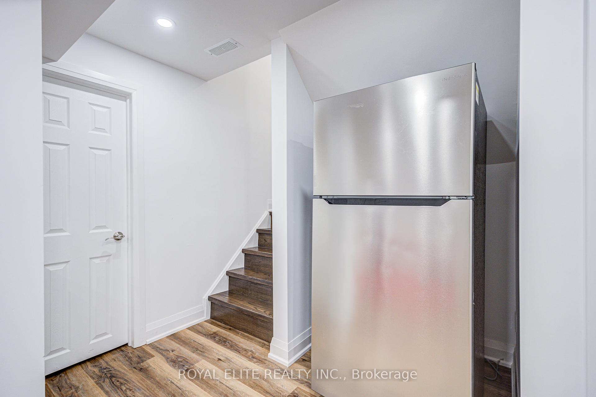 Photo 36 of 88 Snowdon Circle, Markham, Markville — HOMEH