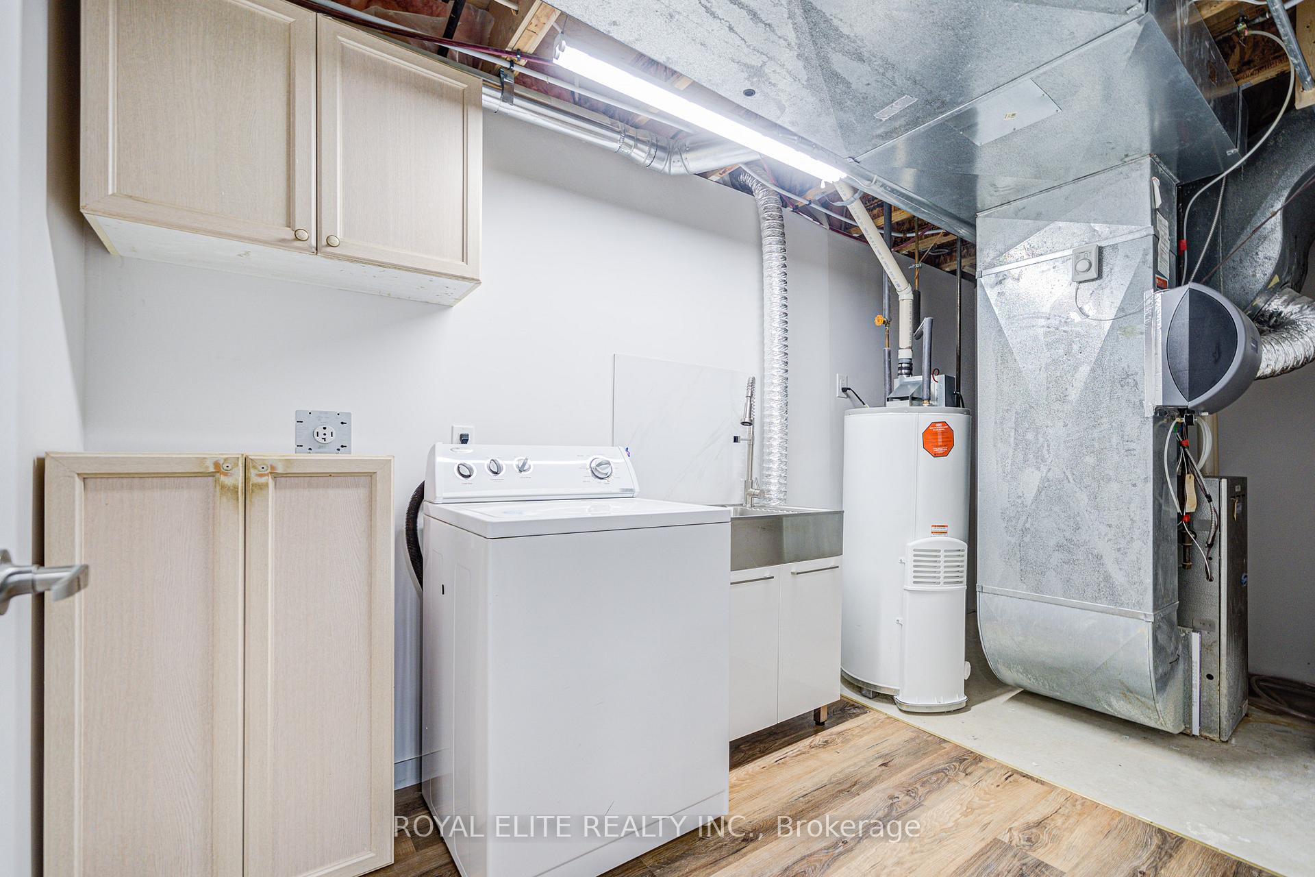 Photo 42 of 88 Snowdon Circle, Markham, Markville — HOMEH