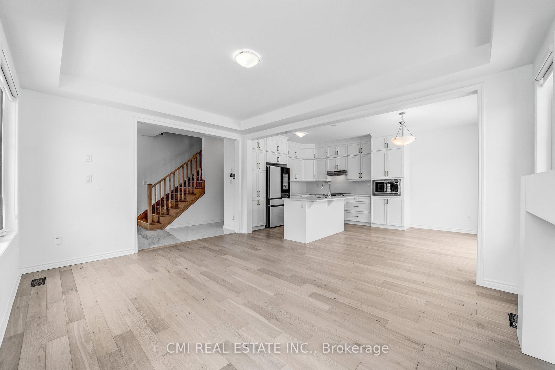 Photo 7 of 3 Milt Schmidt Street, Kitchener — HOMEH