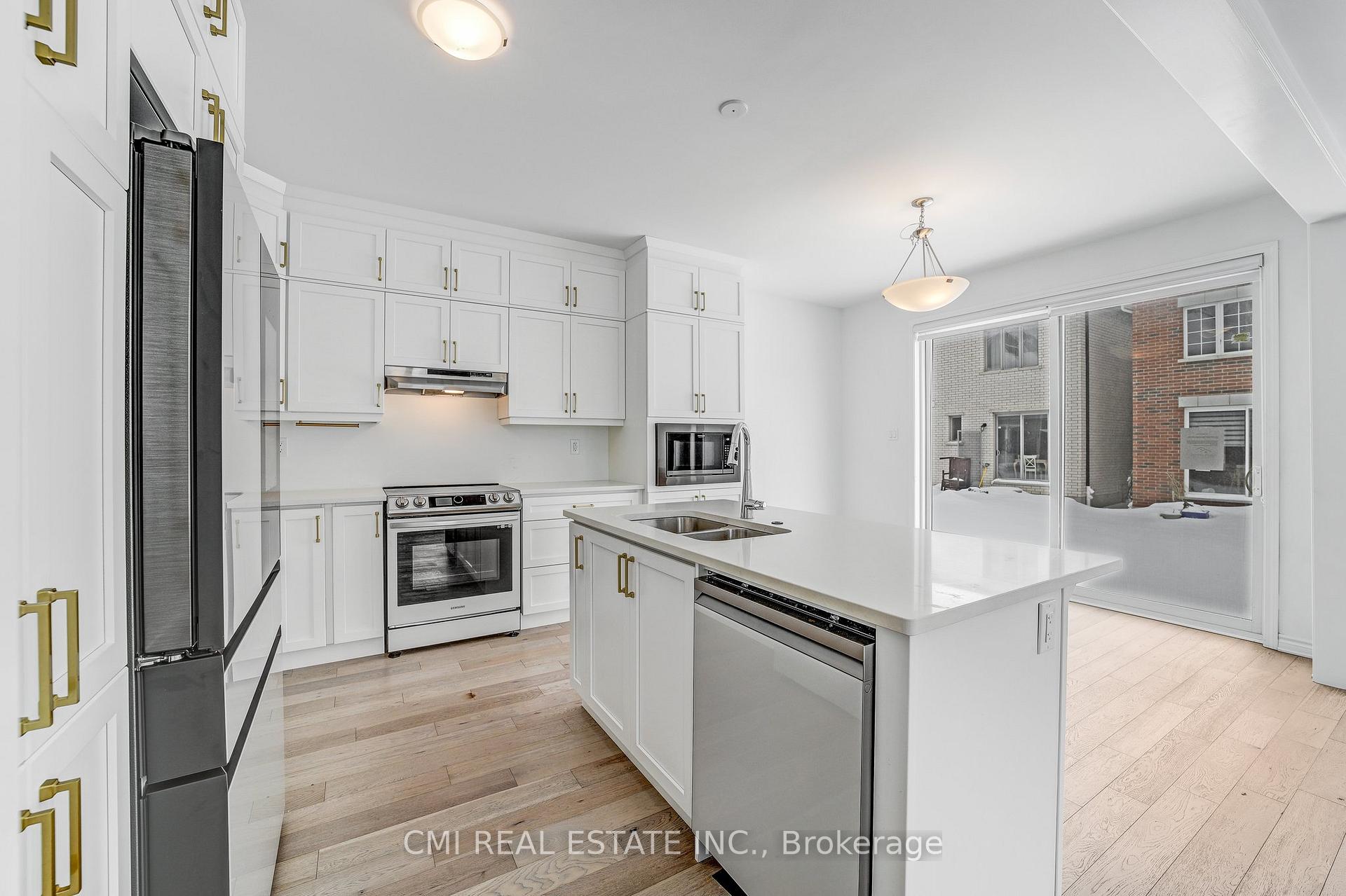 Photo 11 of 3 Milt Schmidt Street, Kitchener — HOMEH