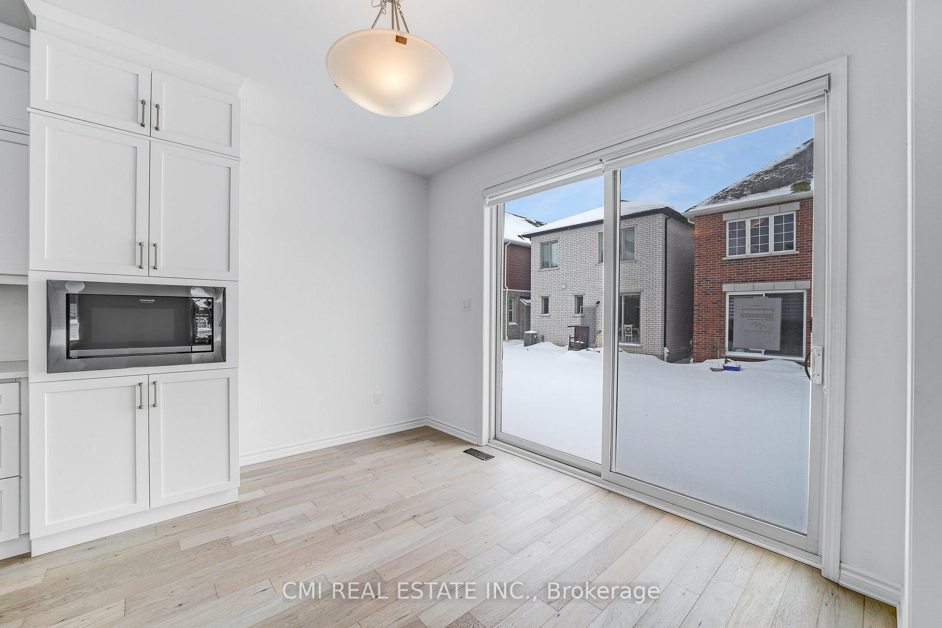 Photo 12 of 3 Milt Schmidt Street, Kitchener — HOMEH