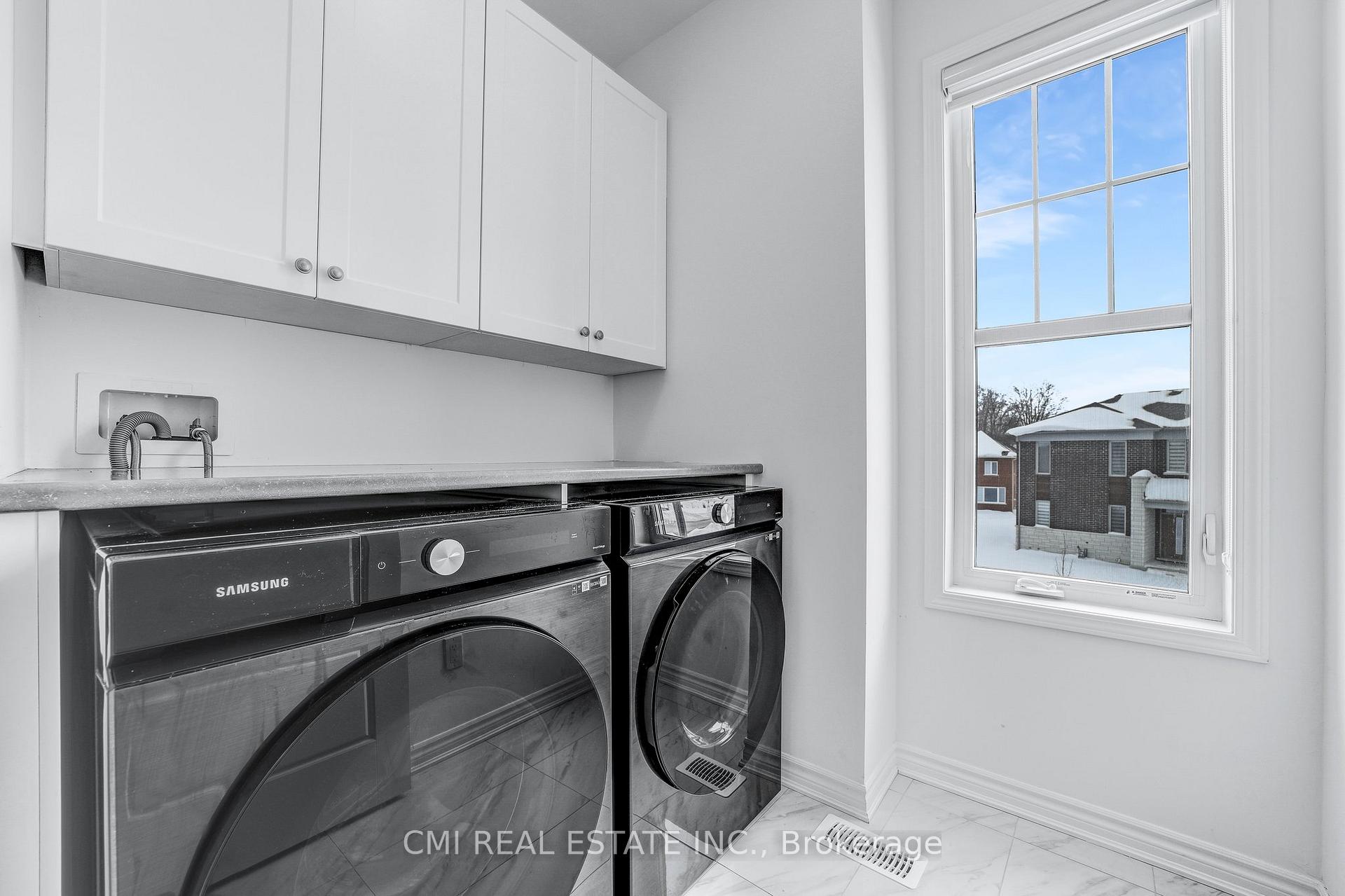Photo 24 of 3 Milt Schmidt Street, Kitchener — HOMEH
