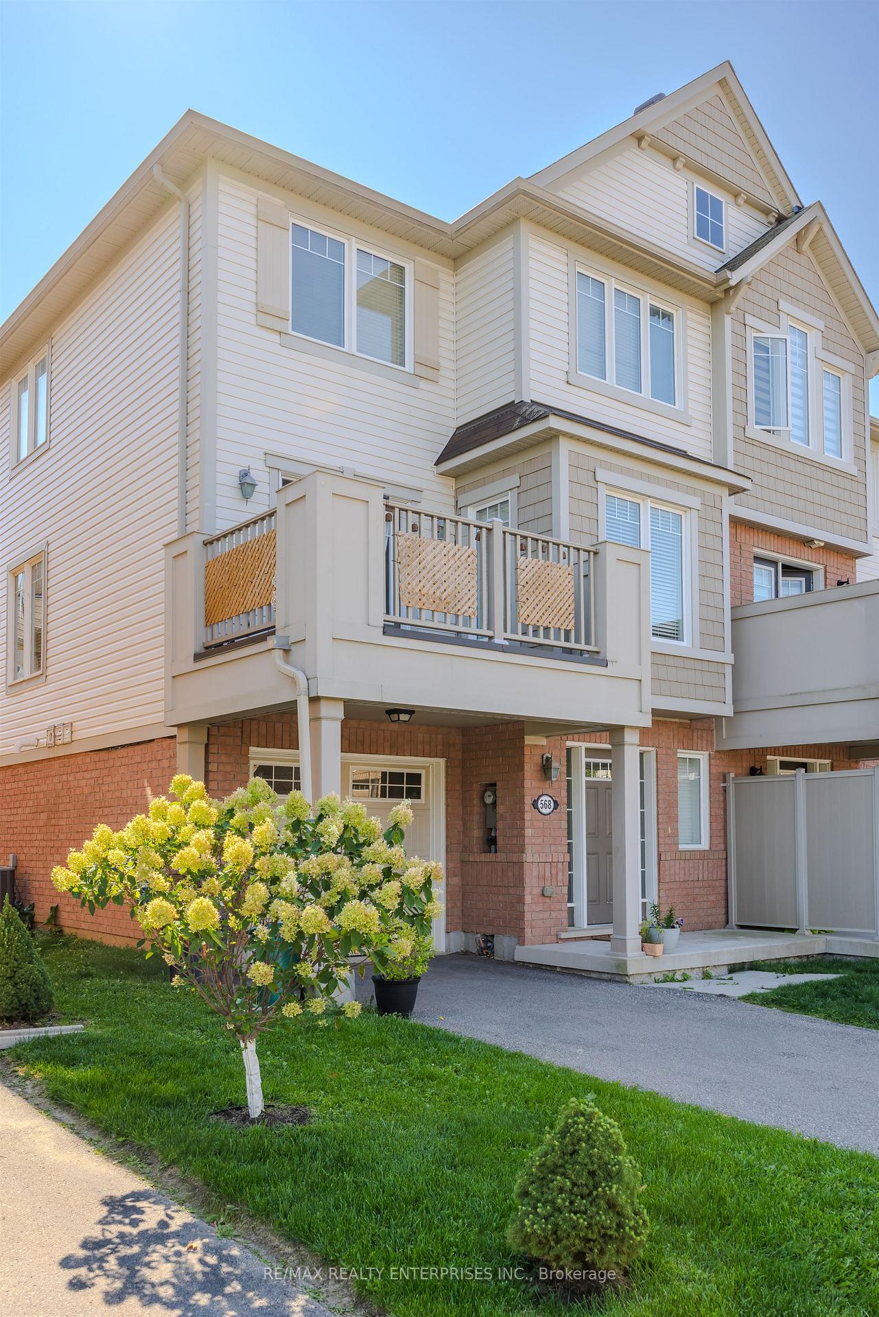 Photo 2 of 568 Attenborough Terrace, Milton, Willmott — HOMEH