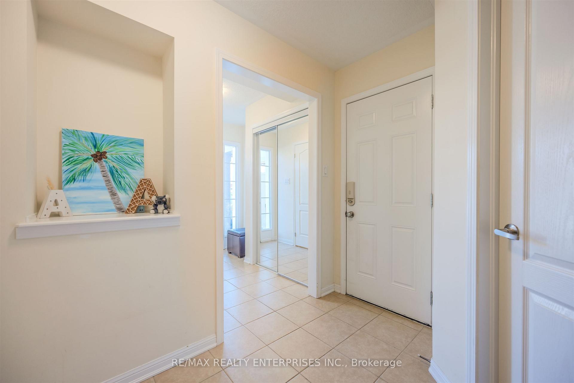 Photo 7 of 568 Attenborough Terrace, Milton, Willmott — HOMEH