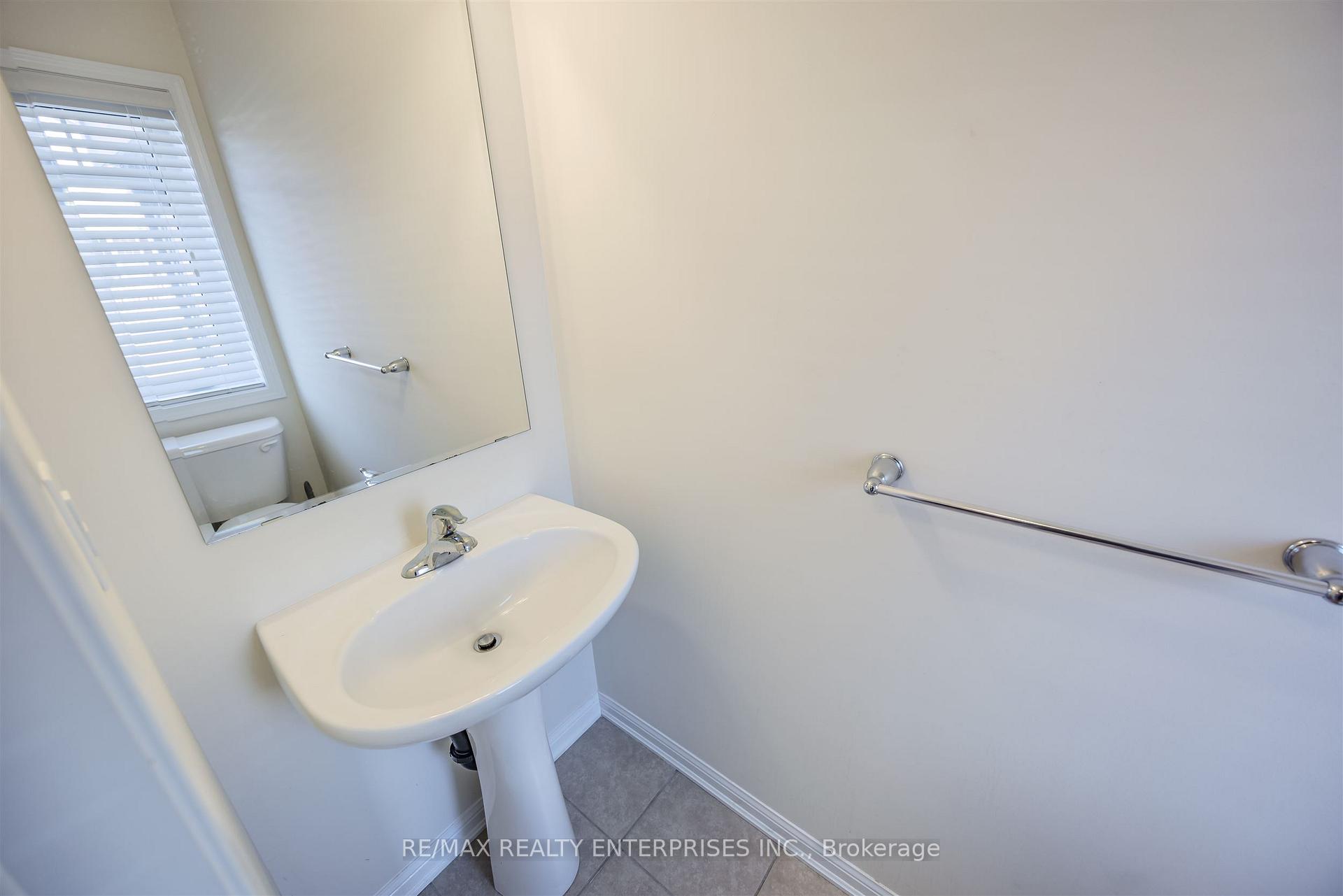 Photo 8 of 568 Attenborough Terrace, Milton, Willmott — HOMEH
