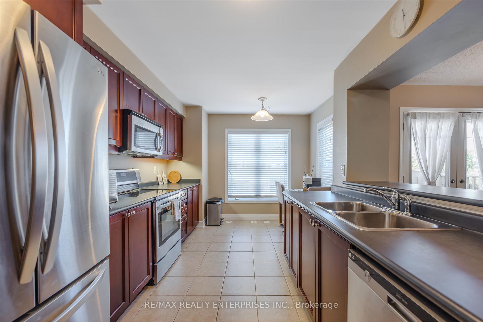 Photo 20 of 568 Attenborough Terrace, Milton, Willmott — HOMEH