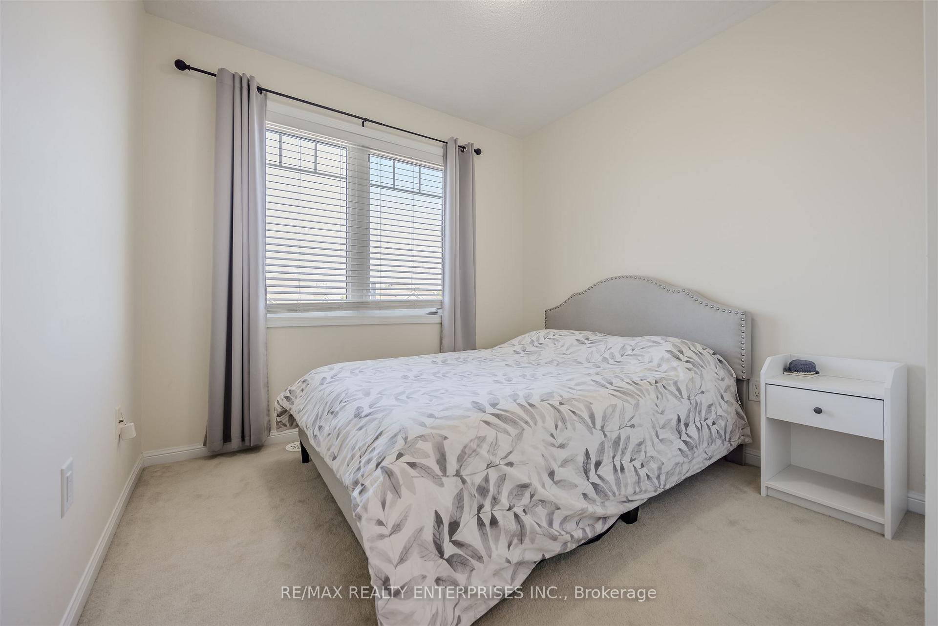 Photo 29 of 568 Attenborough Terrace, Milton, Willmott — HOMEH