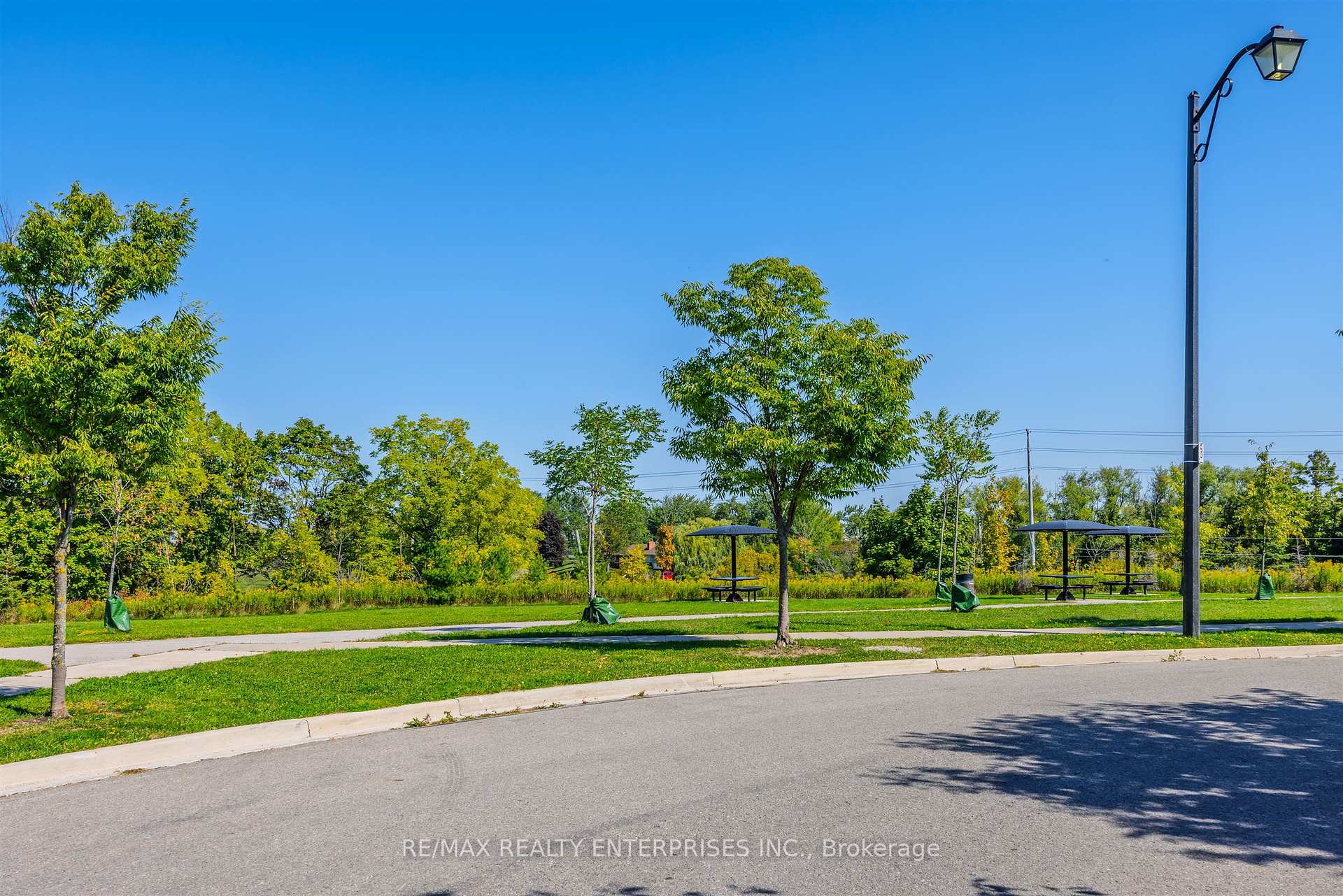 Photo 34 of 568 Attenborough Terrace, Milton, Willmott — HOMEH