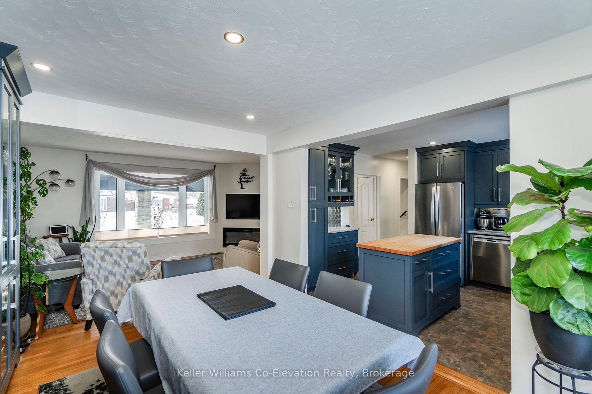 Photo 12 of 549 Manly Street, Midland — HOMEH