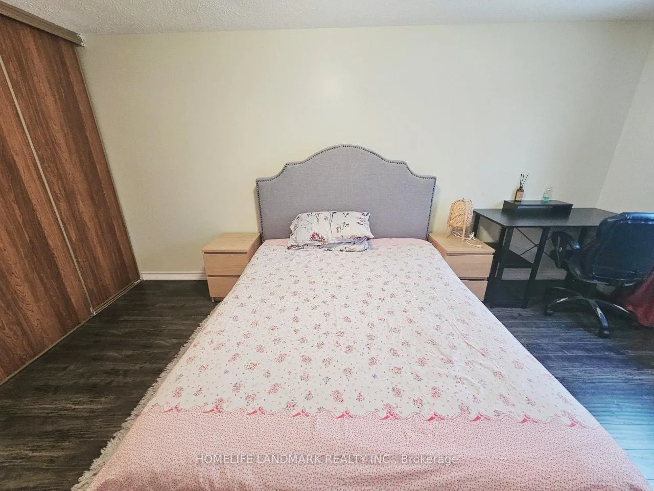 Photo 2 of Unit Private One Bedroom, 1935 Memory Lane, Pickering, Liverpool — HOMEH