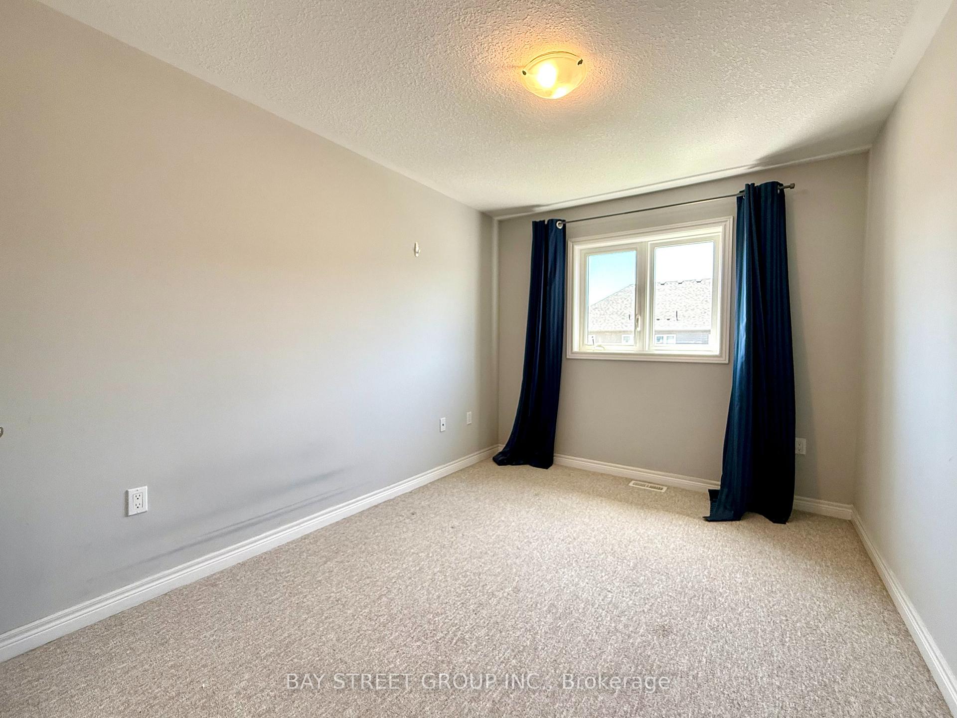 Photo 12 of 17 Bethune Avenue, Hamilton, Hannon — HOMEH