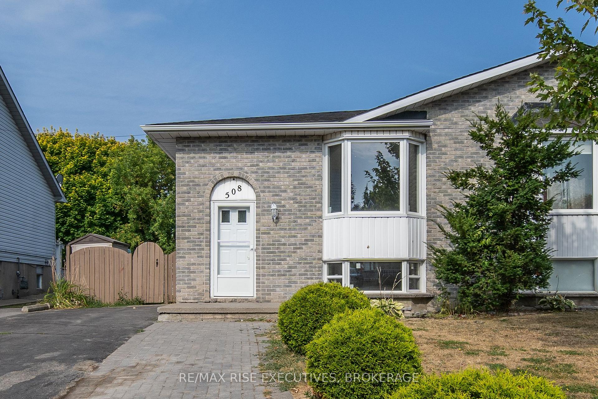 Front of 508 Grandtrunk Avenue