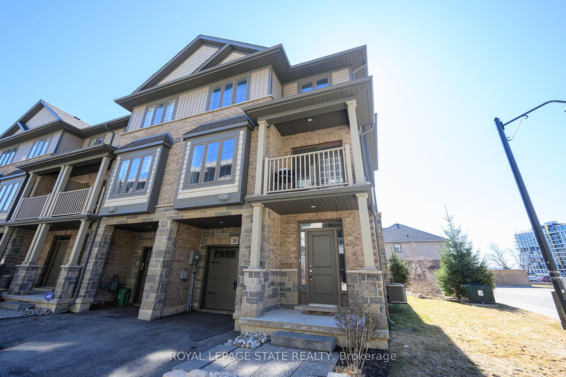 Photo 29 of 36 Southshore Crescent, Hamilton, Stoney Creek — HOMEH