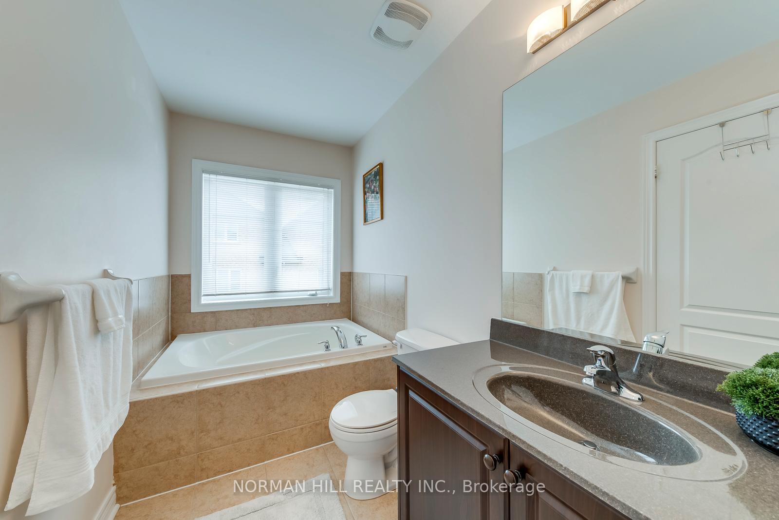 Photo 40 of 536 Savoline Boulevard, Milton, Scott — HOMEH
