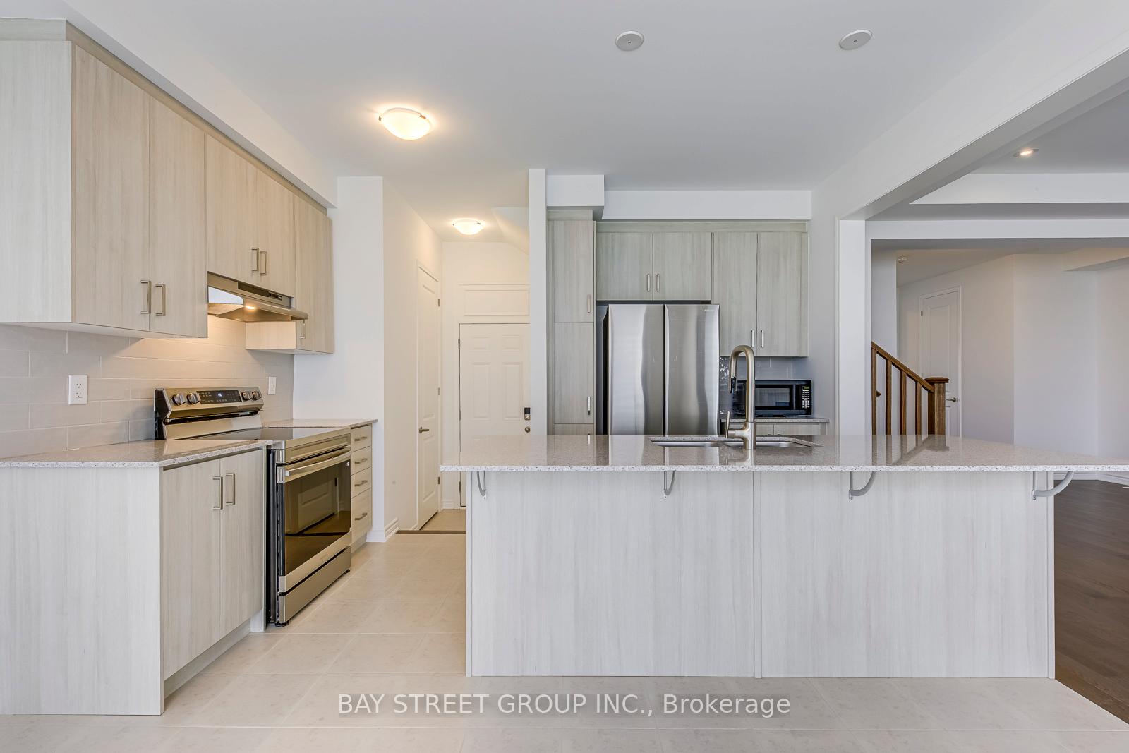 Photo 11 of 1508 Rothbury Crescent, Milton, Bowes — HOMEH