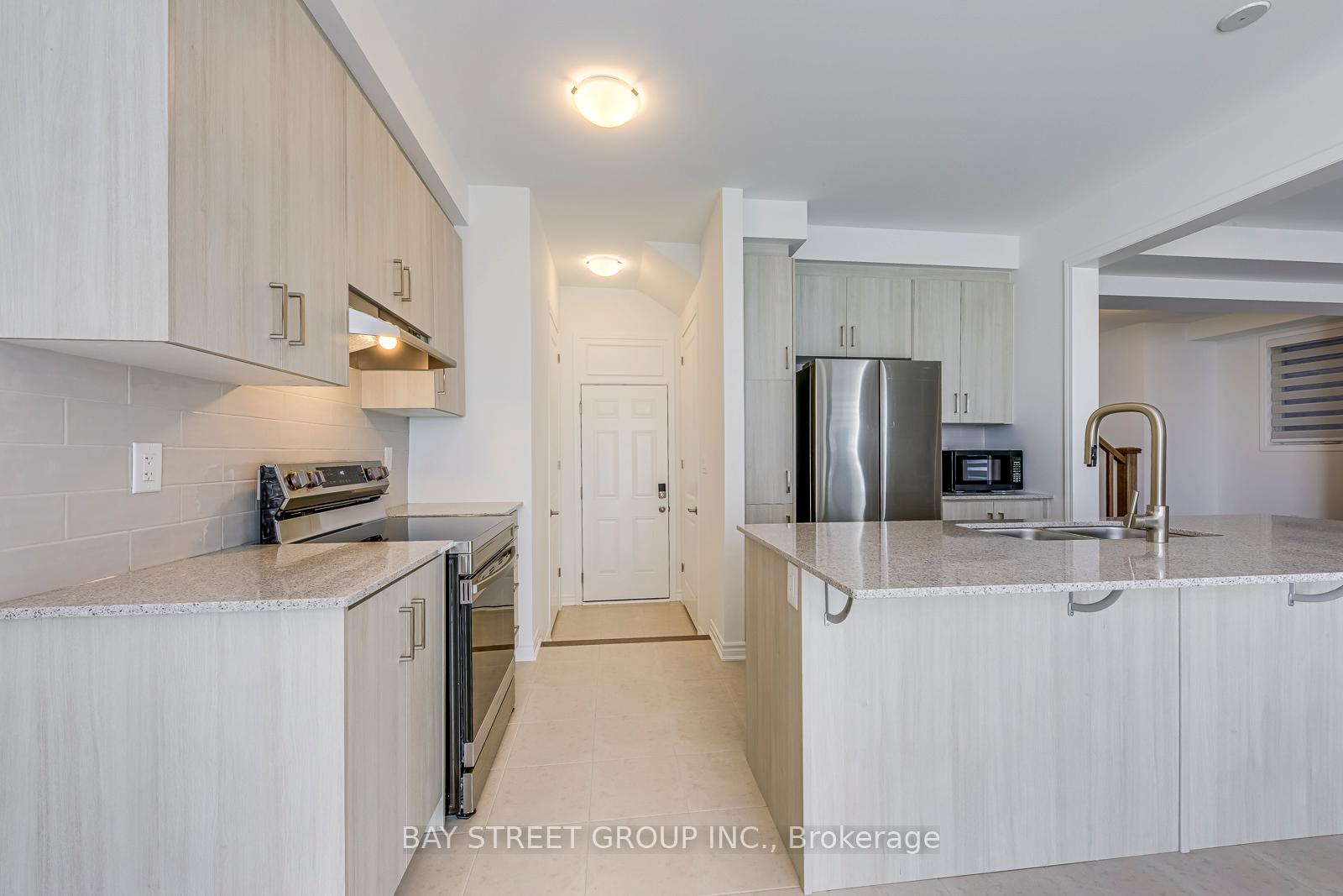 Photo 12 of 1508 Rothbury Crescent, Milton, Bowes — HOMEH