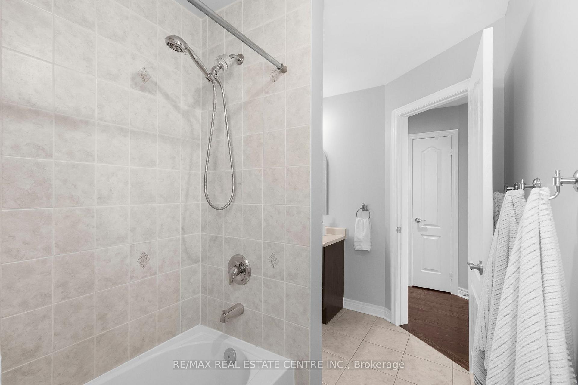 Photo 29 of 160 Mccready Drive, Milton, Scott — HOMEH