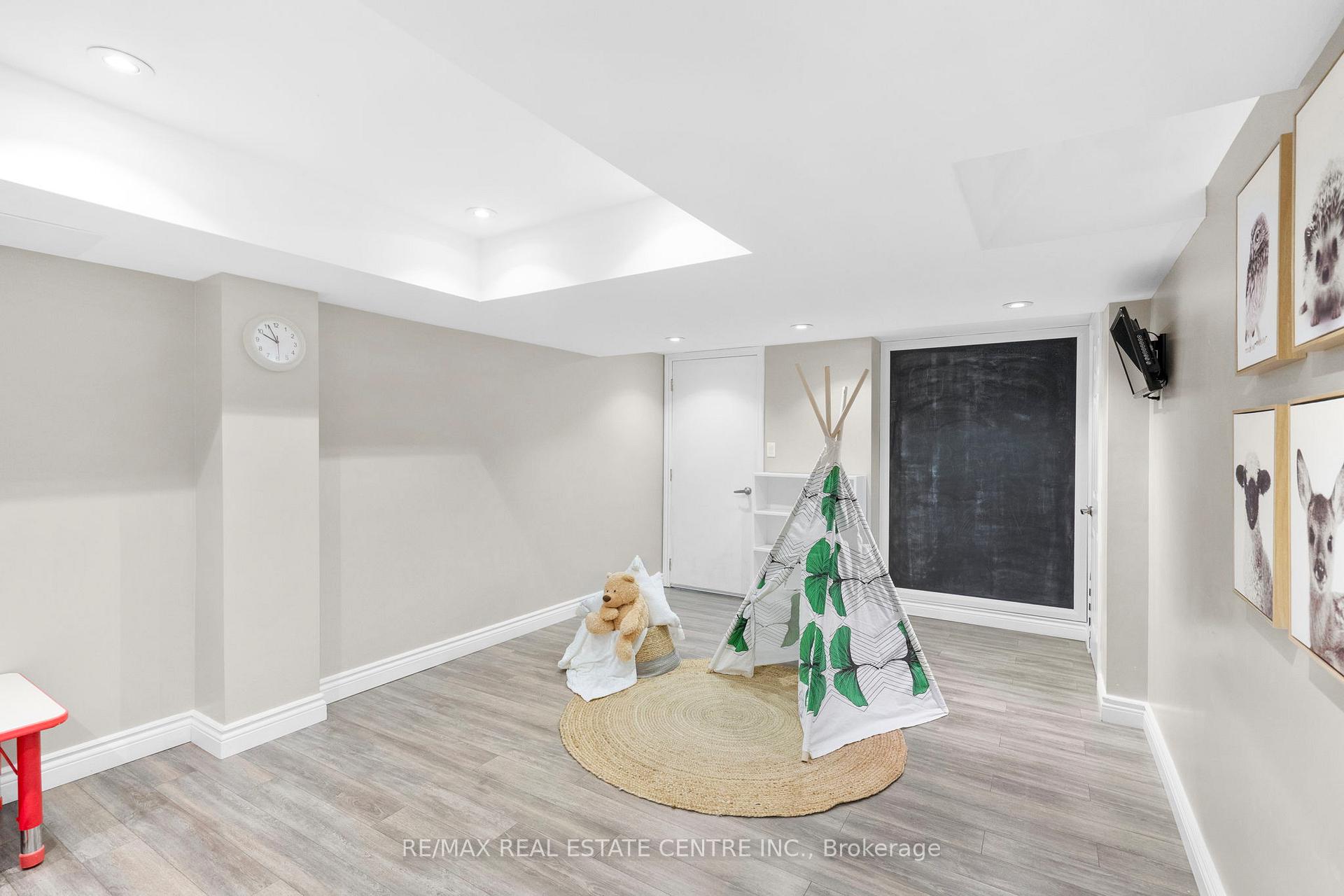 Photo 45 of 160 Mccready Drive, Milton, Scott — HOMEH