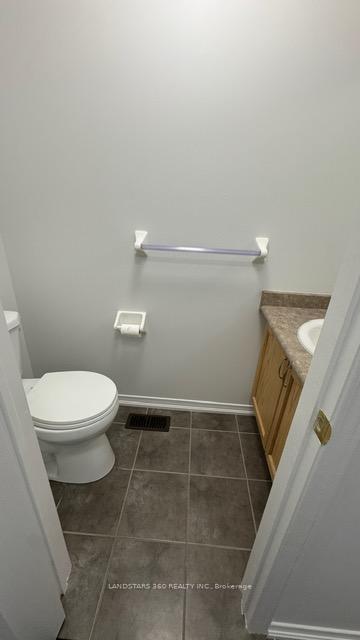 Photo 5 of 1081 Bur Oak Avenue, Markham, Wismer — HOMEH