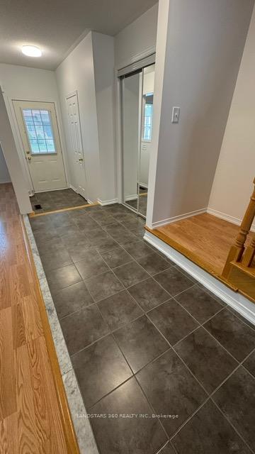 Photo 11 of 1081 Bur Oak Avenue, Markham, Wismer — HOMEH