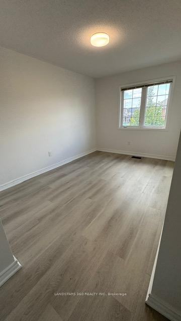 Photo 22 of 1081 Bur Oak Avenue, Markham, Wismer — HOMEH