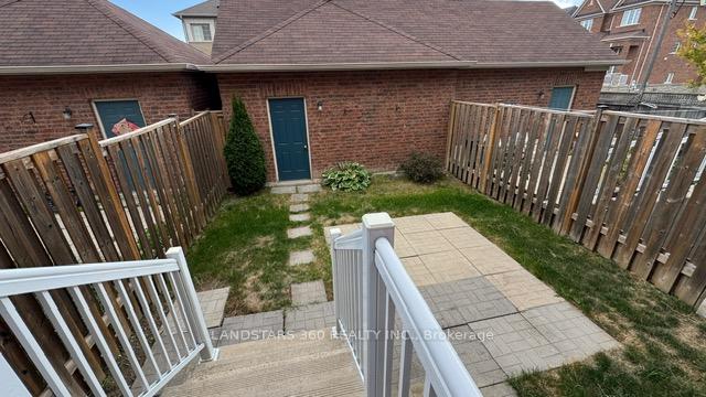 Photo 31 of 1081 Bur Oak Avenue, Markham, Wismer — HOMEH