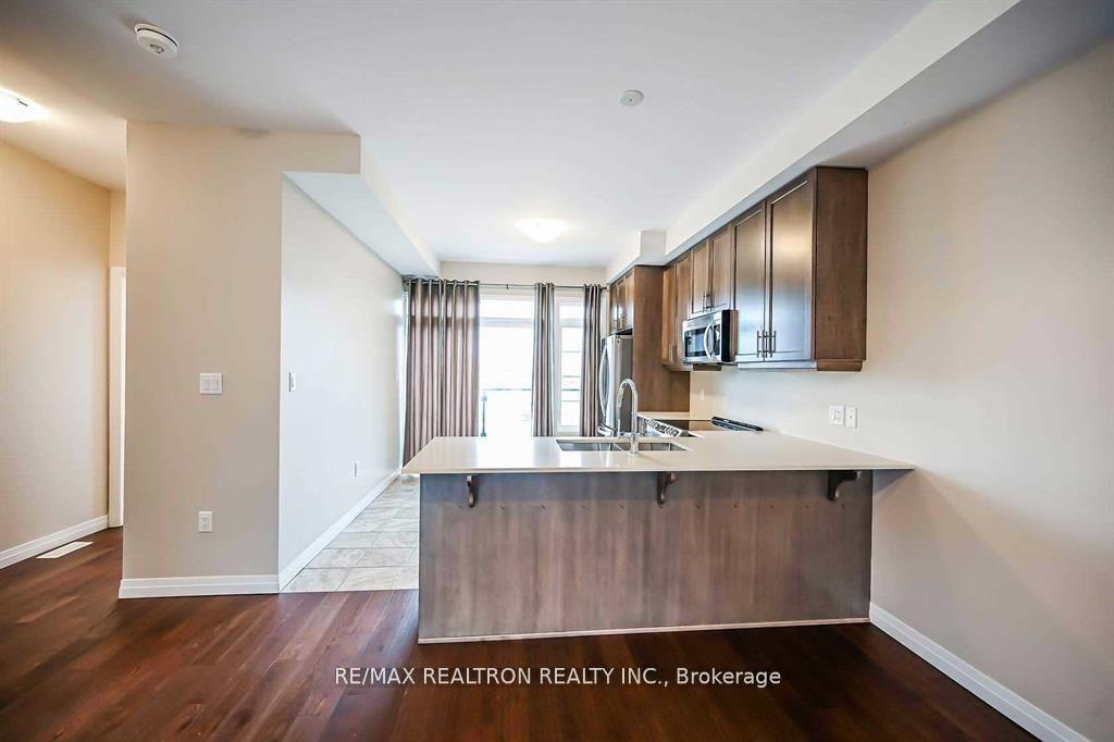 Photo 3 of Unit 231, 30 Times Square Boulevard, Hamilton, Stoney Creek Mountain — HOMEH