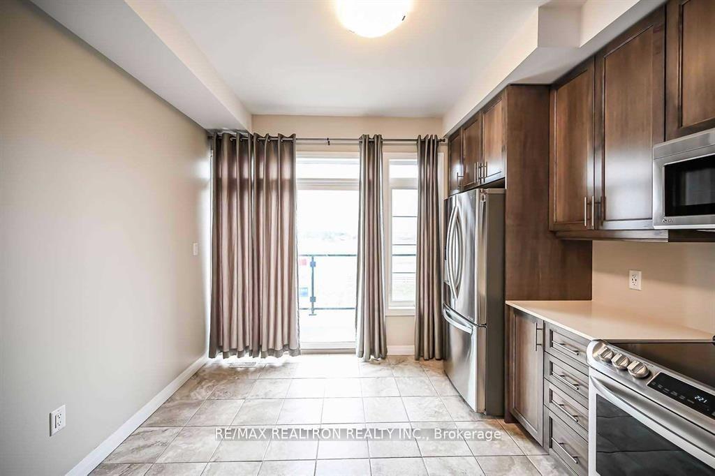 Photo 7 of Unit 231, 30 Times Square Boulevard, Hamilton, Stoney Creek Mountain — HOMEH