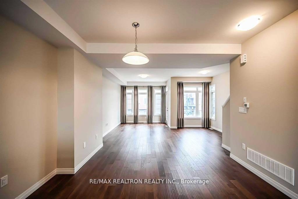 Photo 8 of Unit 231, 30 Times Square Boulevard, Hamilton, Stoney Creek Mountain — HOMEH