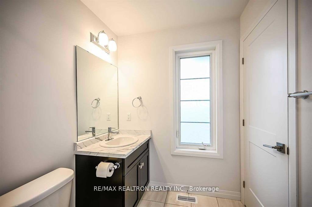 Photo 19 of Unit 231, 30 Times Square Boulevard, Hamilton, Stoney Creek Mountain — HOMEH